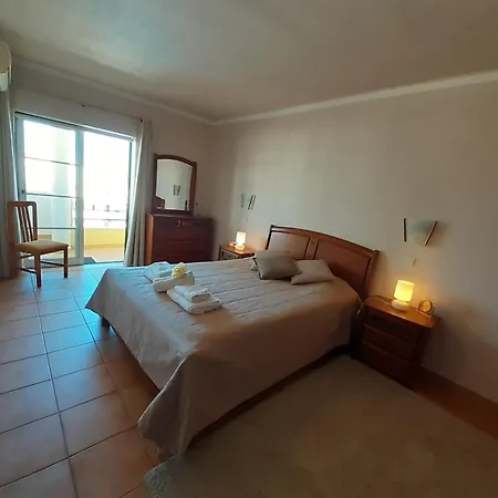 Vplaza Private Garage,balcony&pool View Flat