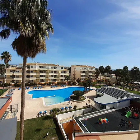 Vplaza Private Garage,balcony&pool View Flat Apartman *