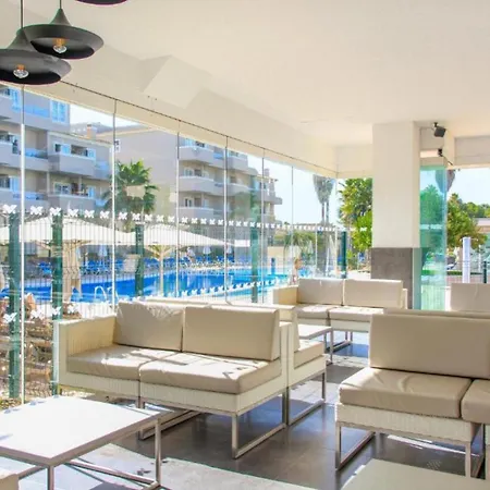 Vplaza Private Garage,balcony&pool View Flat *