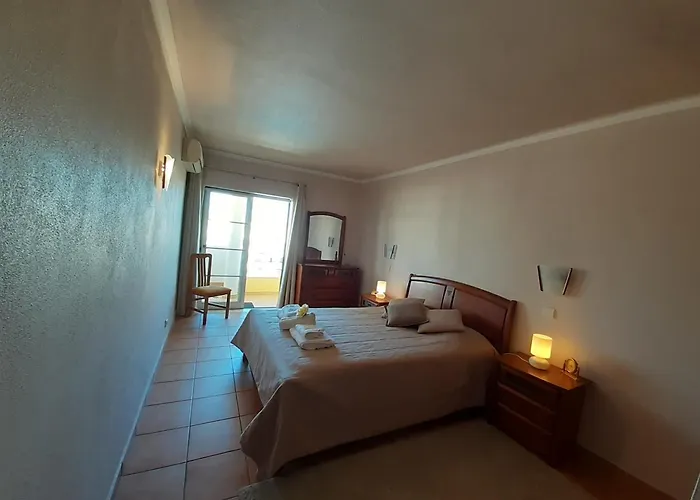 Apartment Vplaza Private Garage,balcony&pool View Flat Portimao