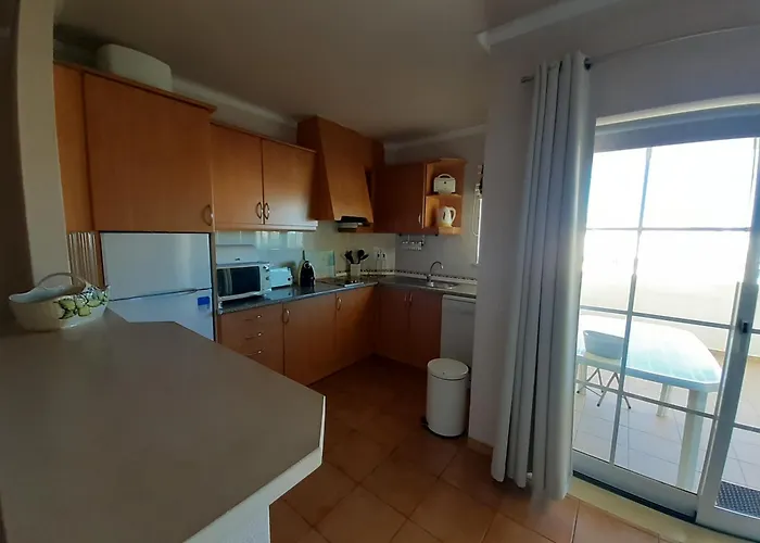 Vplaza Private Garage,balcony&pool View Flat * Portimao