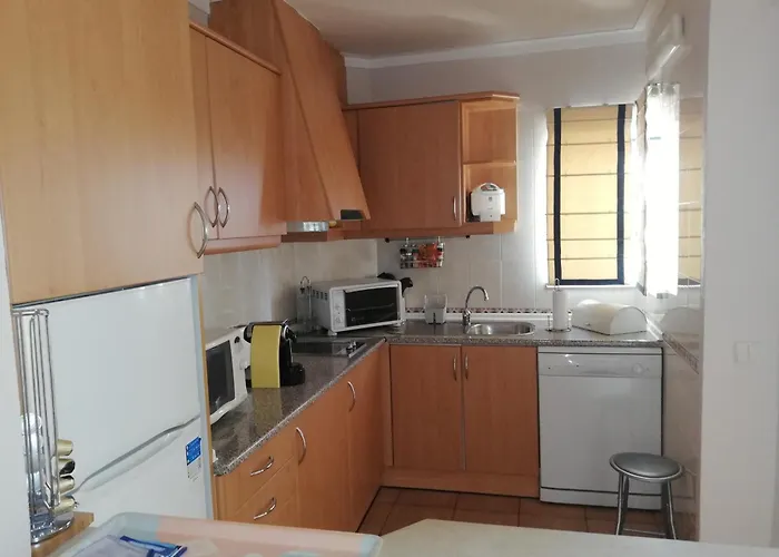 Vplaza Private Garage,balcony&pool View Flat