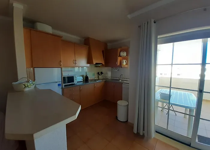 Vplaza Private Garage,balcony&pool View Flat Portimao