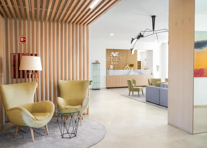 Vplaza Private Garage,balcony&pool View Flat